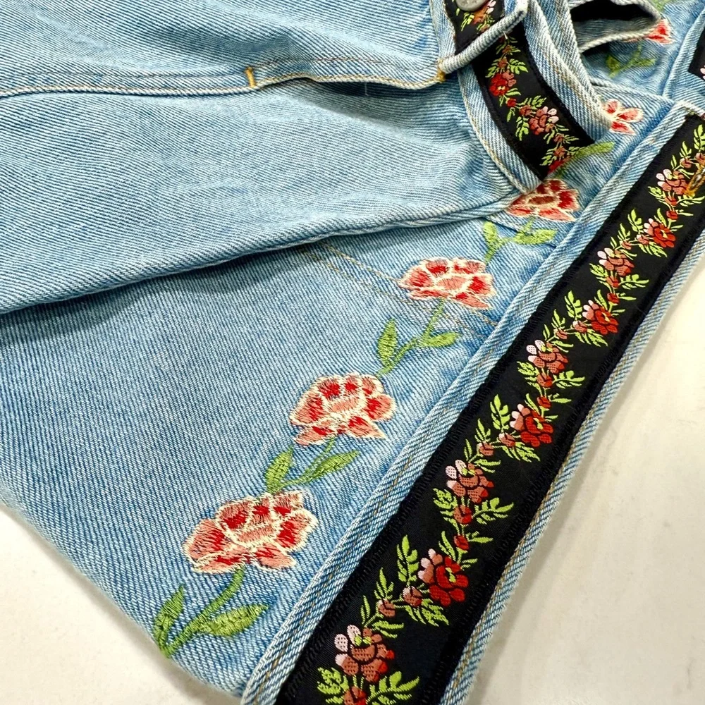 EUC - Embroidered Denim Jacket – Size Large - Picture 2 of 6